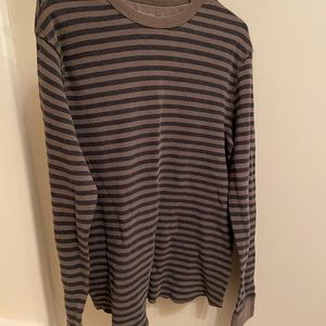 Long sleeve striped shirt
